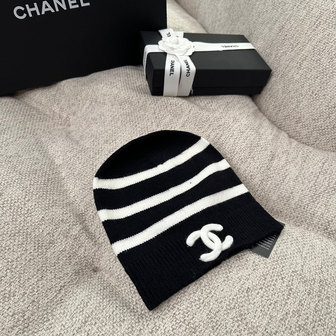 M1R96C24 Fashion hats