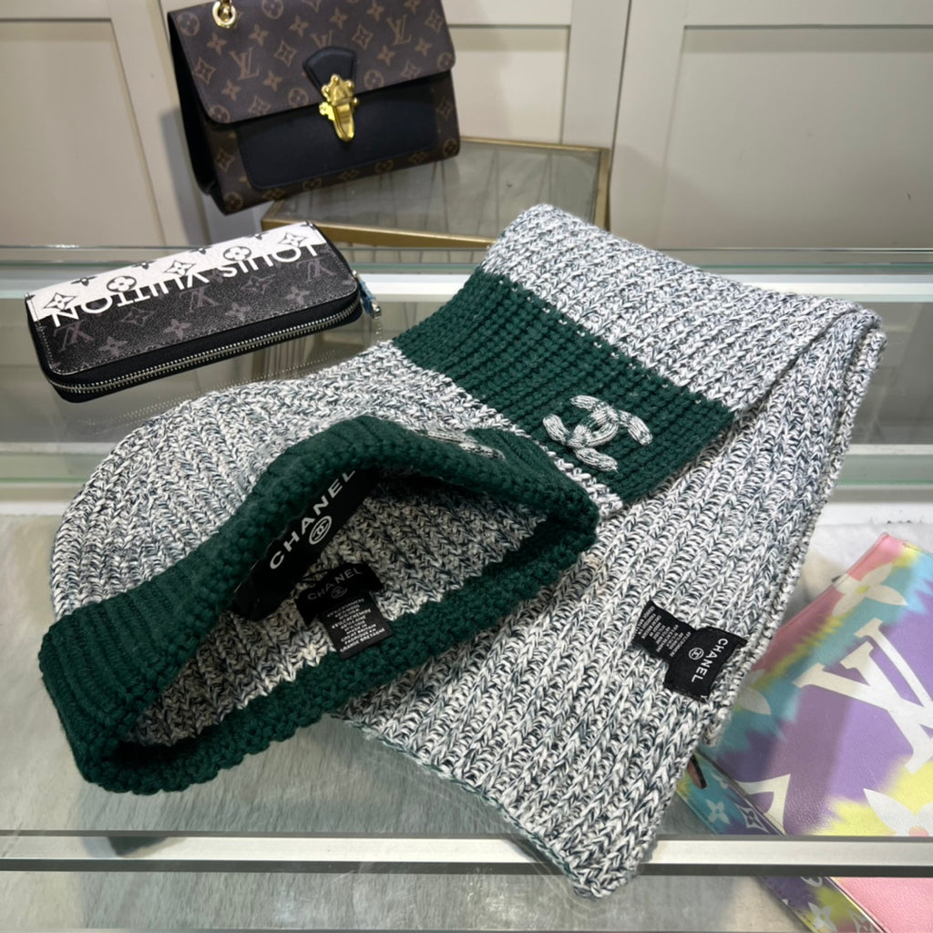 M1R96C8 Fashion Hat and scarf set