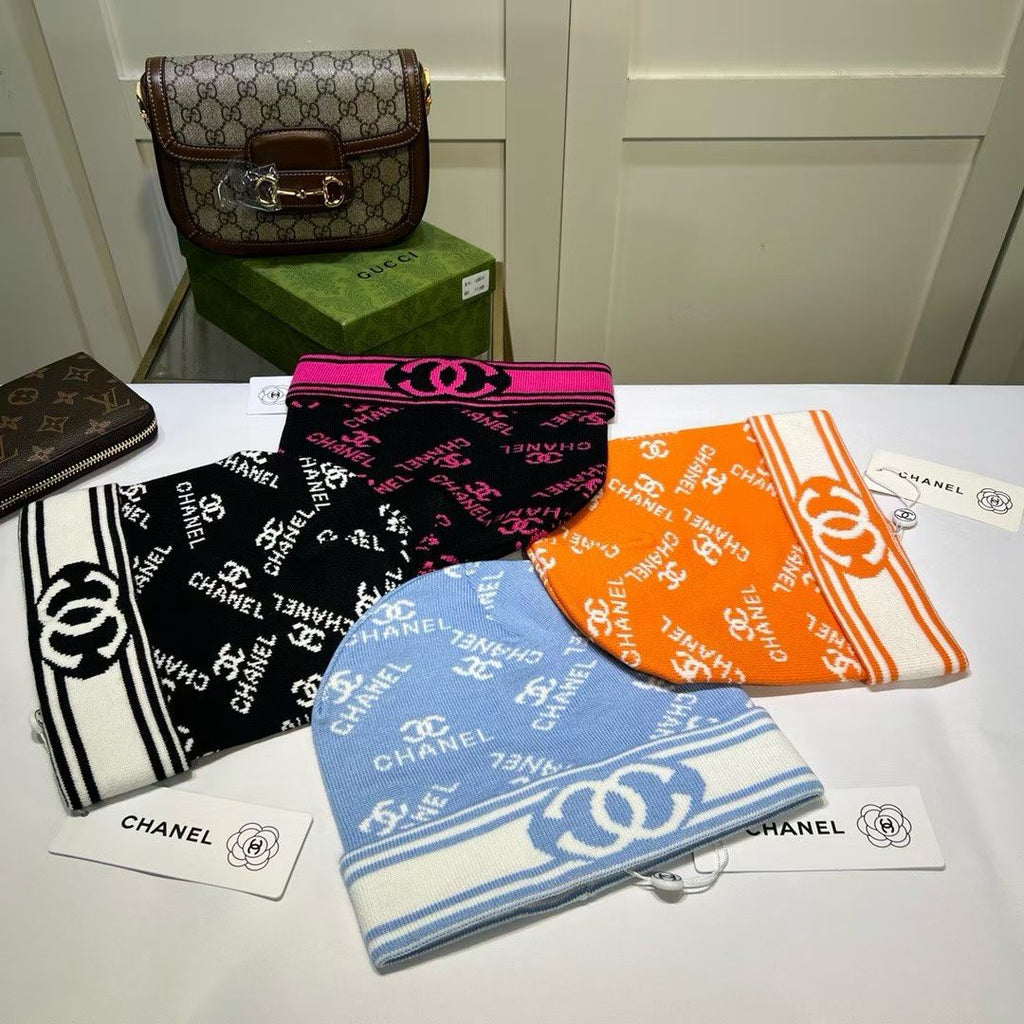 M1R86C54 Fashion hats