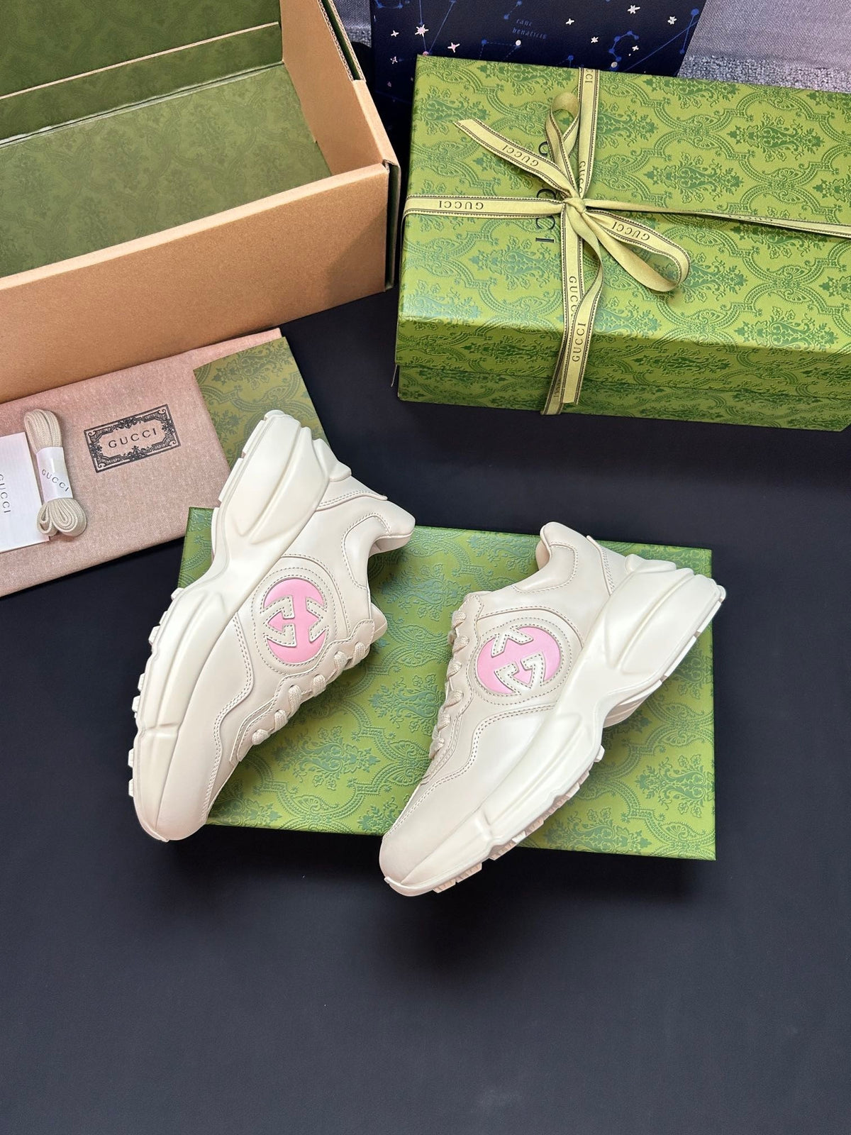 Z2P96B28 Popular high-quality leather shoes