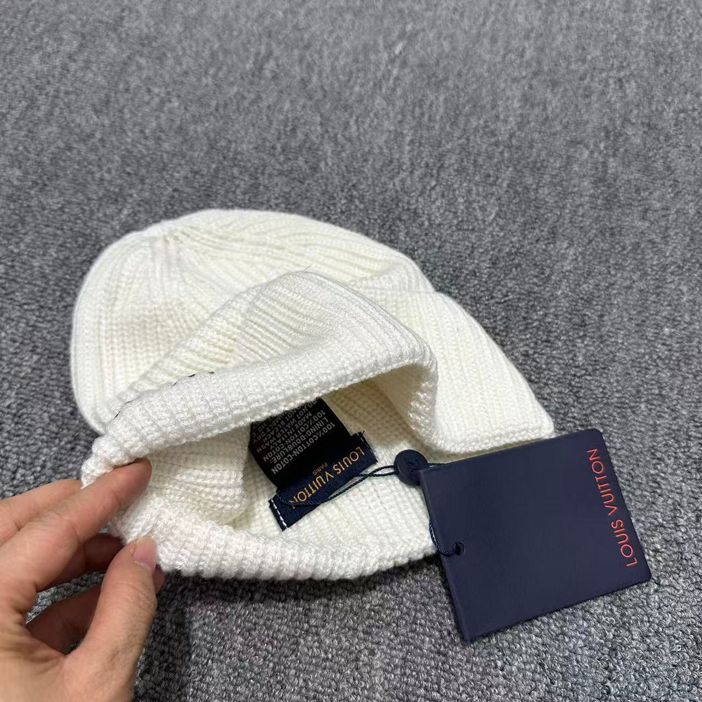 M1R96E31 Fashion hats