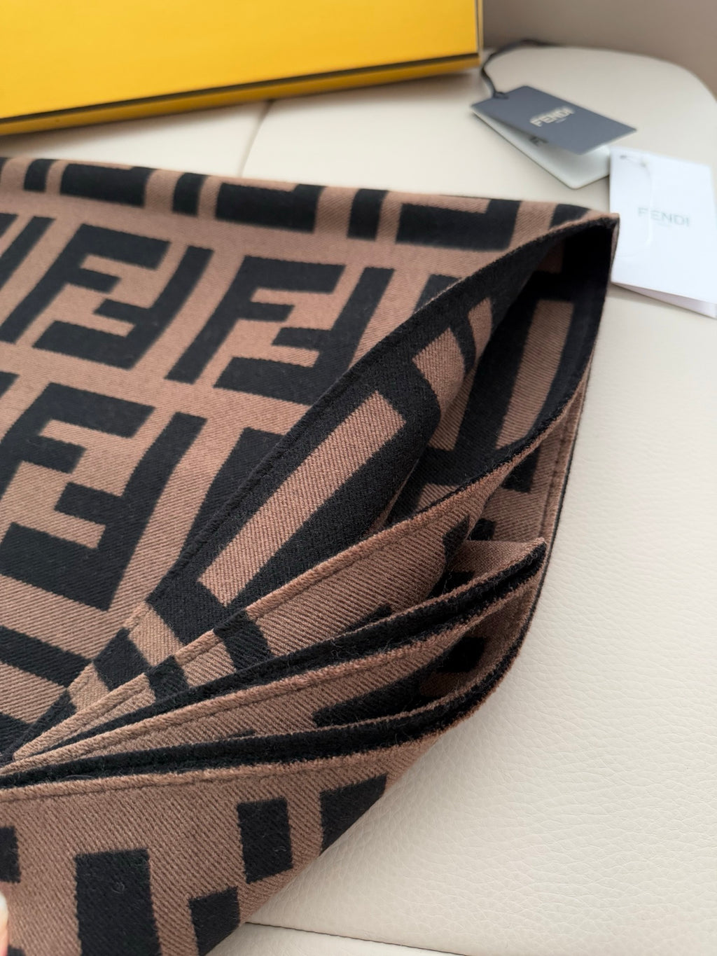 W1R106F11 Fashion Winter Scarves