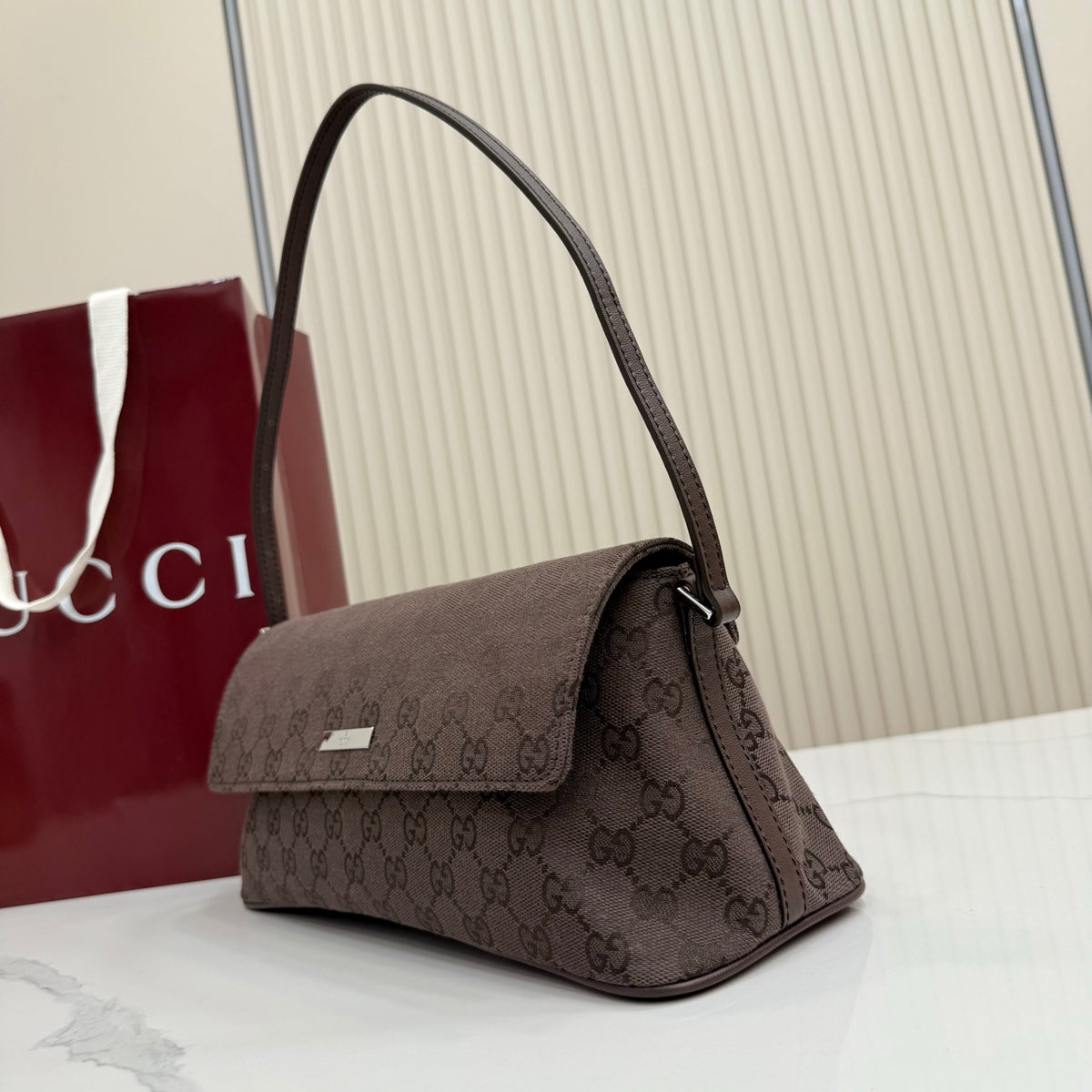 B1N67B13 Fashion bags