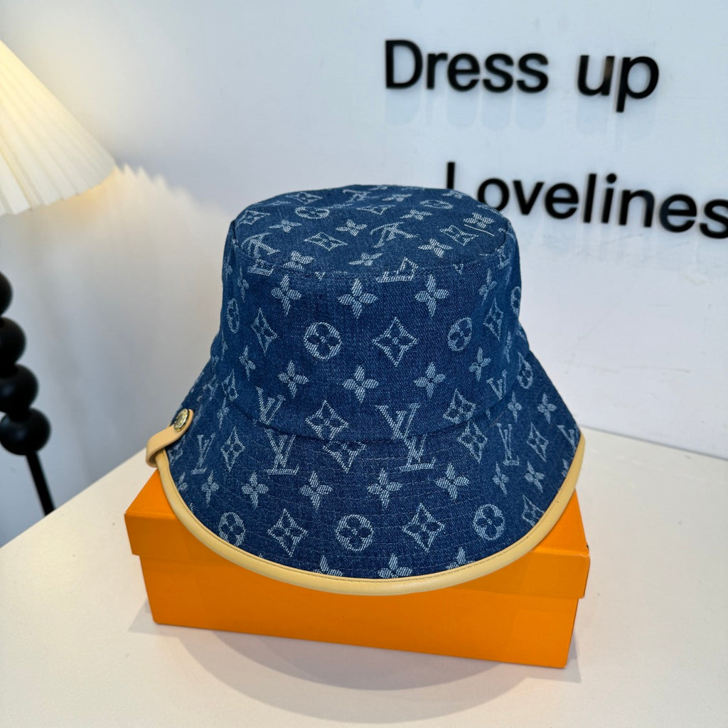 M1R86E101 Fashion hats