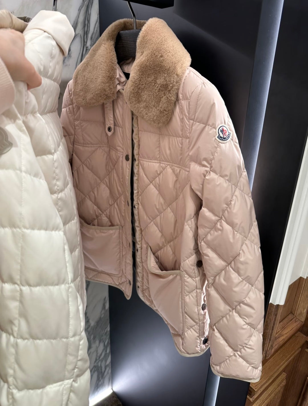U3R106A17 Fashion down jacket