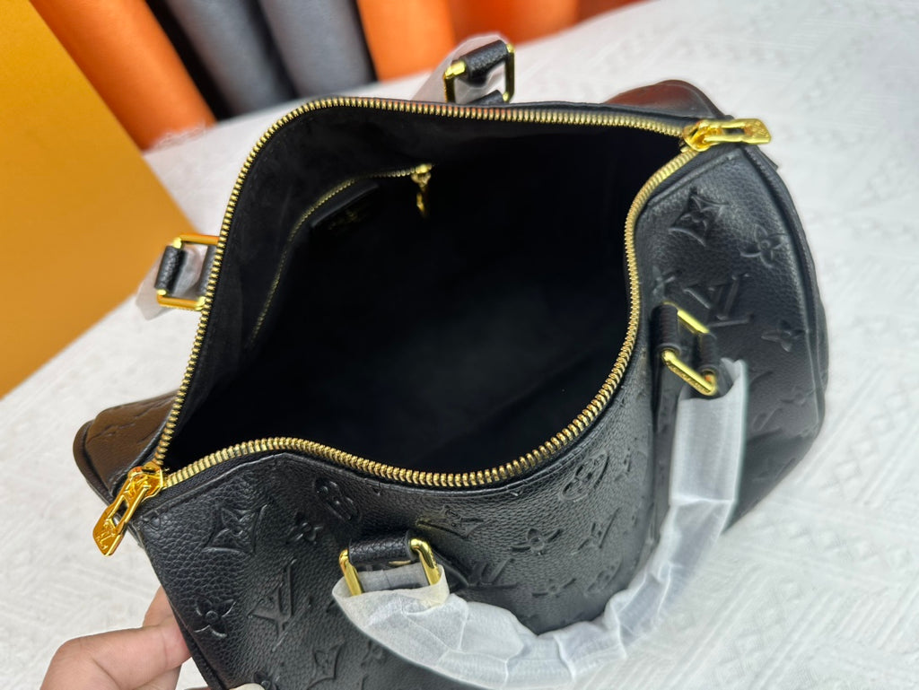 156XE29B Popular leather bag
