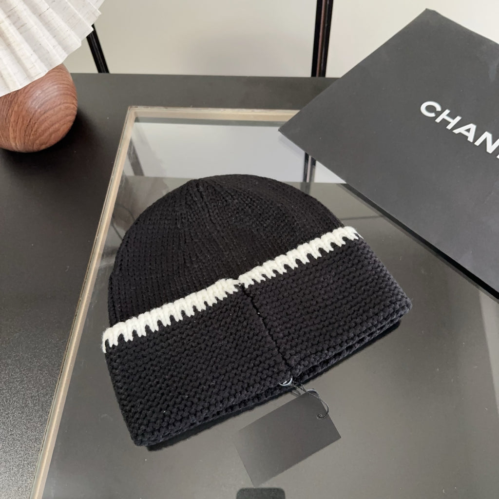 M1R86C26 Fashion hats