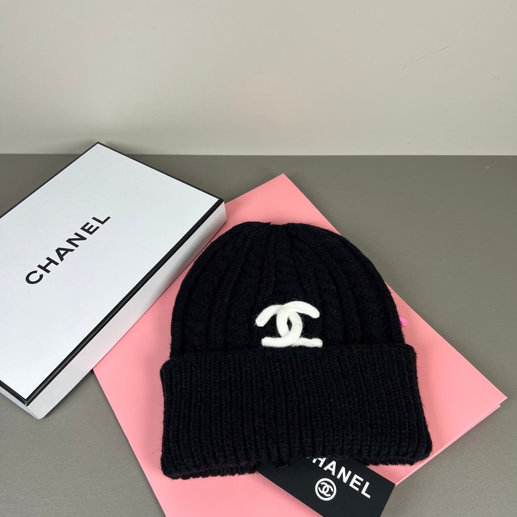 M1R86C7 Fashion hats