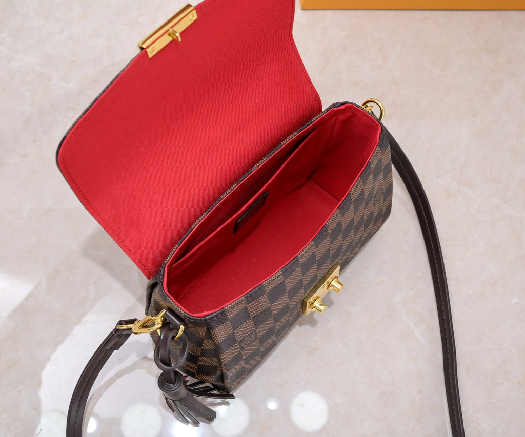 B1X66E9 Fashion high-quality leather bag