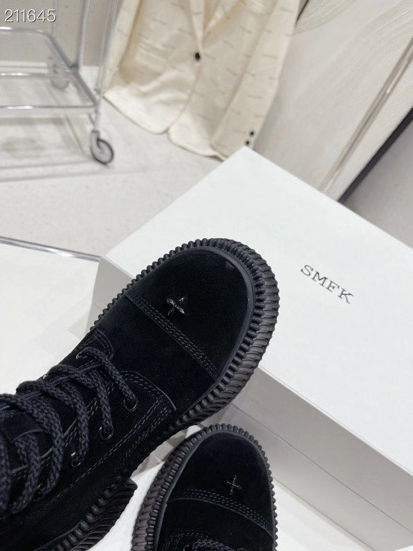 Z2P96A21 Popular high-quality shoes