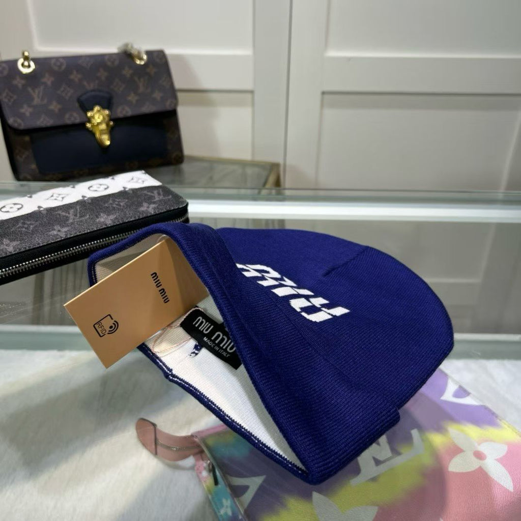 M1R86A28 Fashion hats