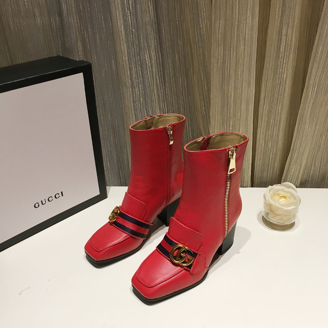Z2P96B24 Popular high-quality shoes