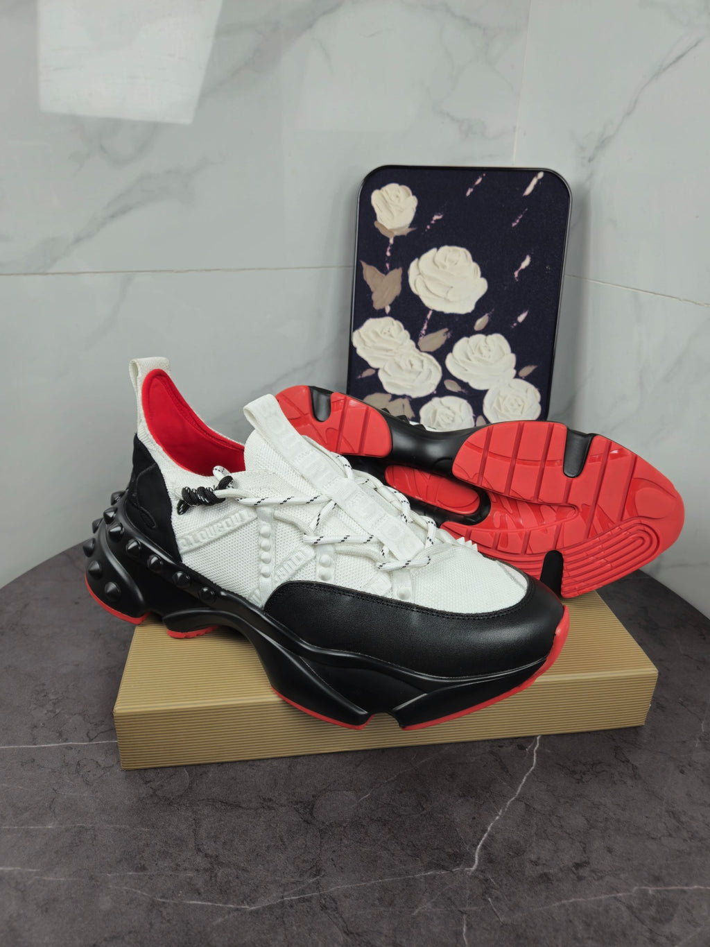 Z2P96A13 Fashion high-quality shoes