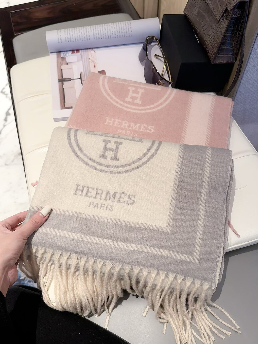 W1R96H127 Popular Winter Scarves
