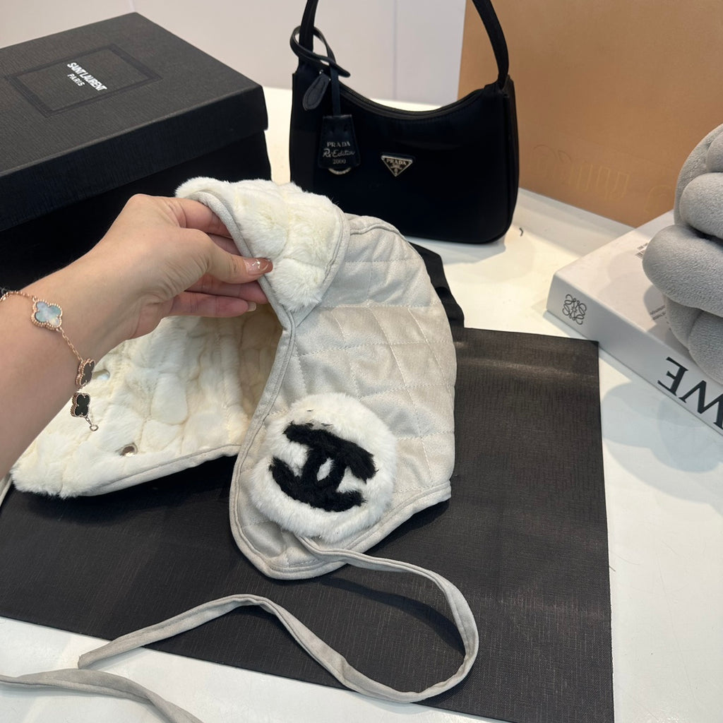 M1R96C5 Fashion hats