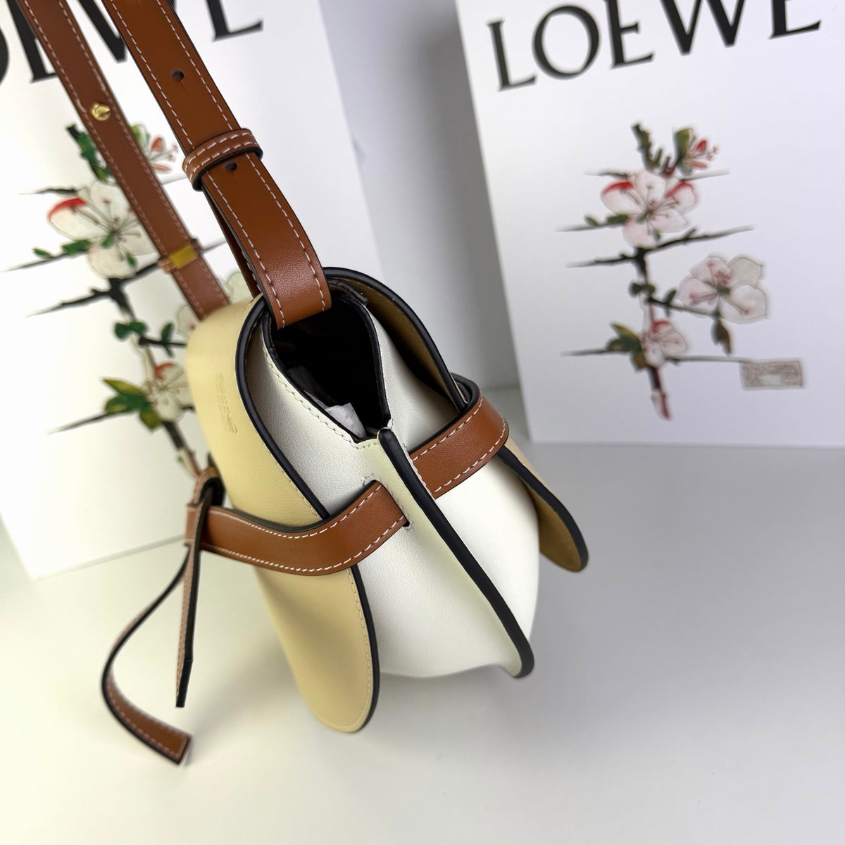 B1R76A27 Fashion leather bag