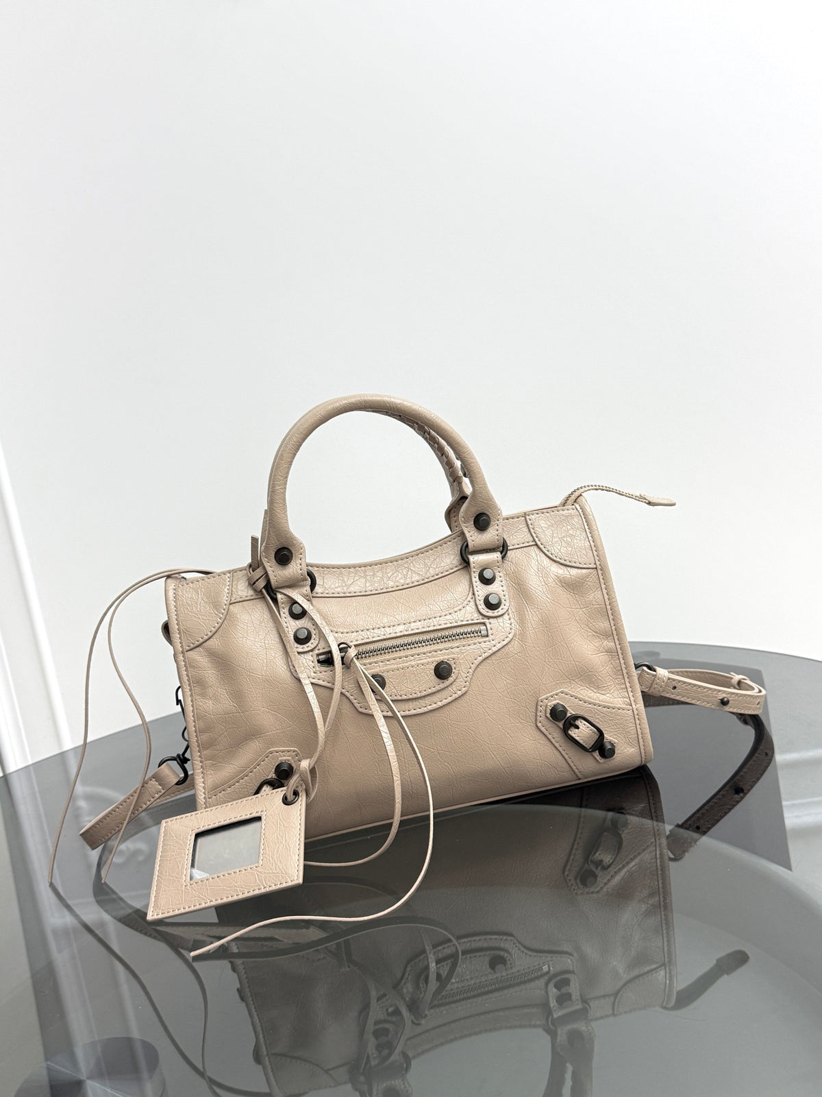 B1R106J4 Fashion leather bag