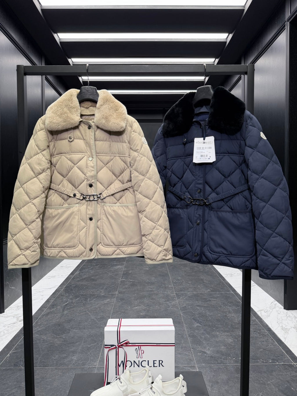 U3R106A17 Fashion down jacket