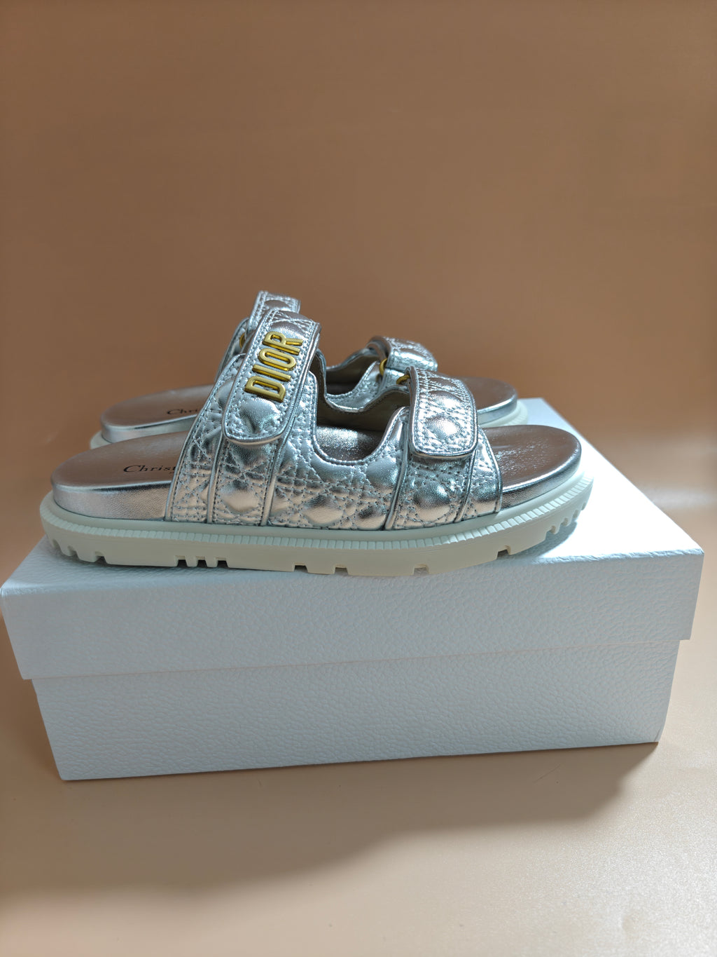 Z2R76D6 Popular high-quality Shoes