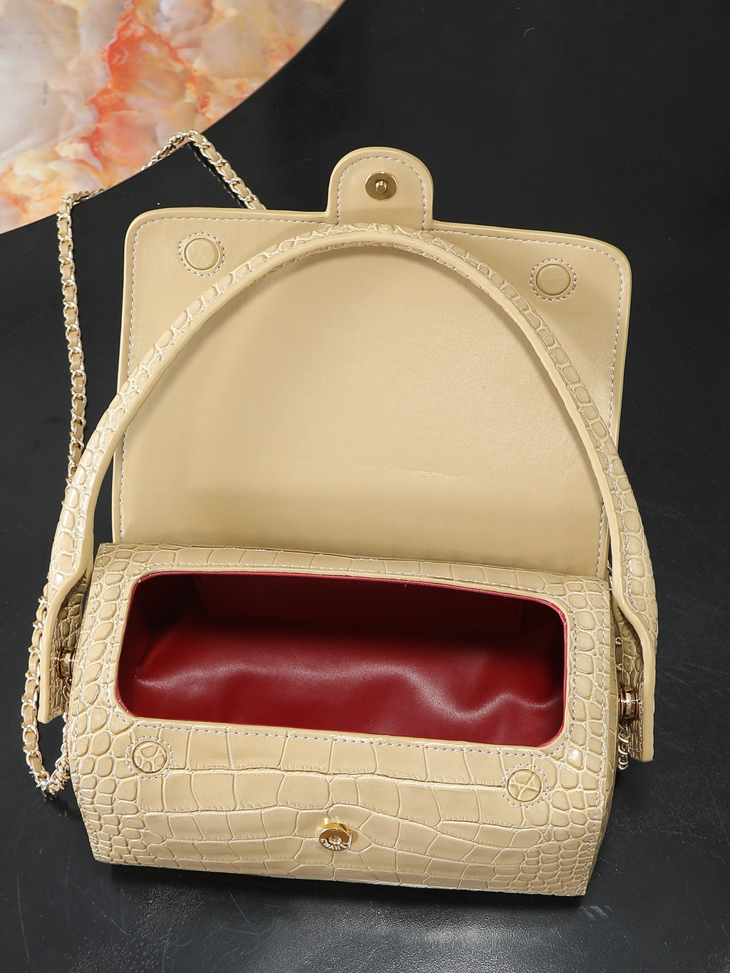 B1R76C22 Fashion leather bag