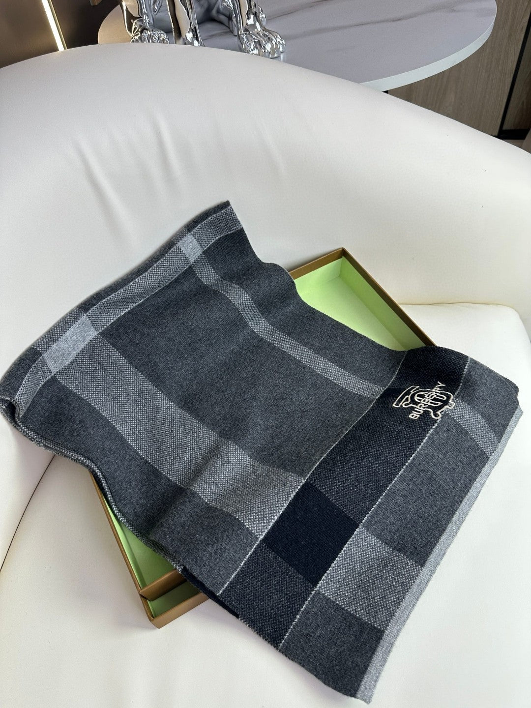 W1R96R12 Popular Winter Scarves