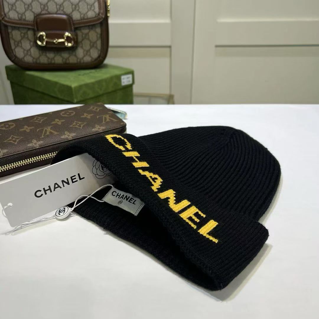 M1R86C36 Fashion hats