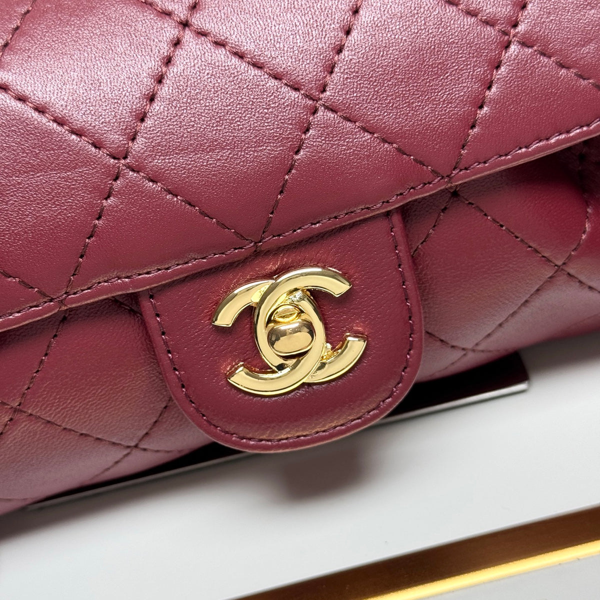 B1N96C28 Fashion leather bag
