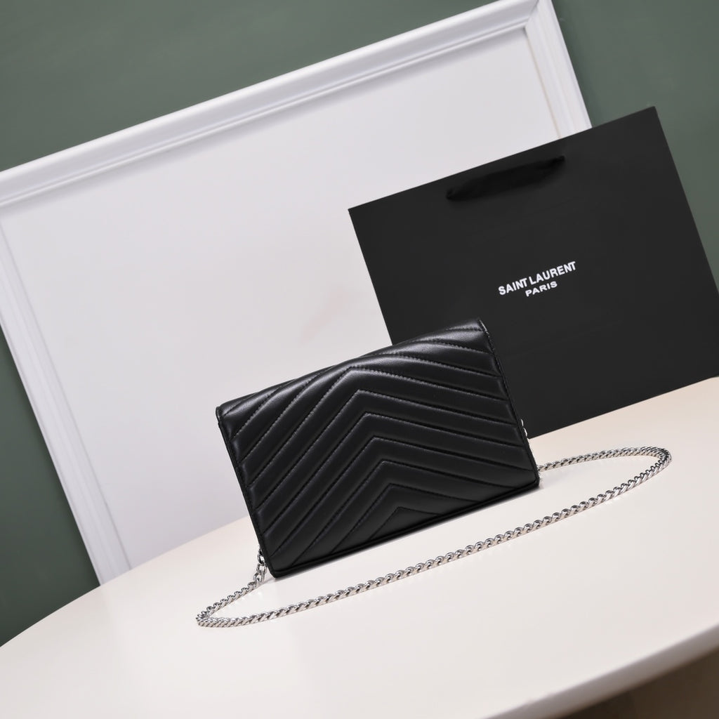 B1X66SL8 Fashion high-quality leather bag