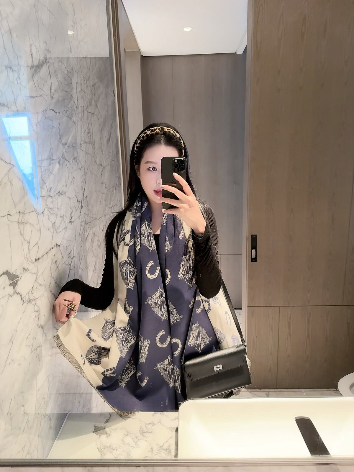W1R106B60 Fashion Winter Scarves