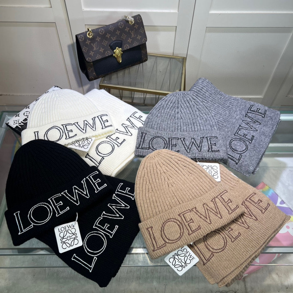 M1R96A6 Fashion Hat and scarf set