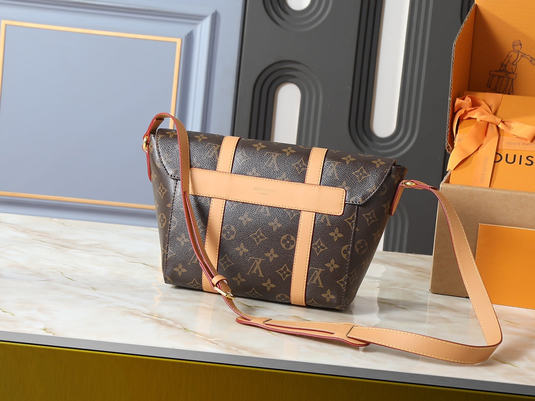 B1R76E56 Fashion leather bag