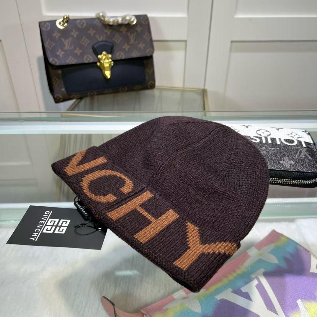 M1R86GV95 Fashion hats