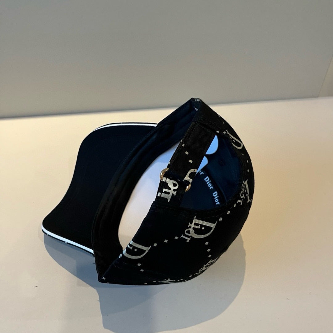 M1R76D12 Fashion hats