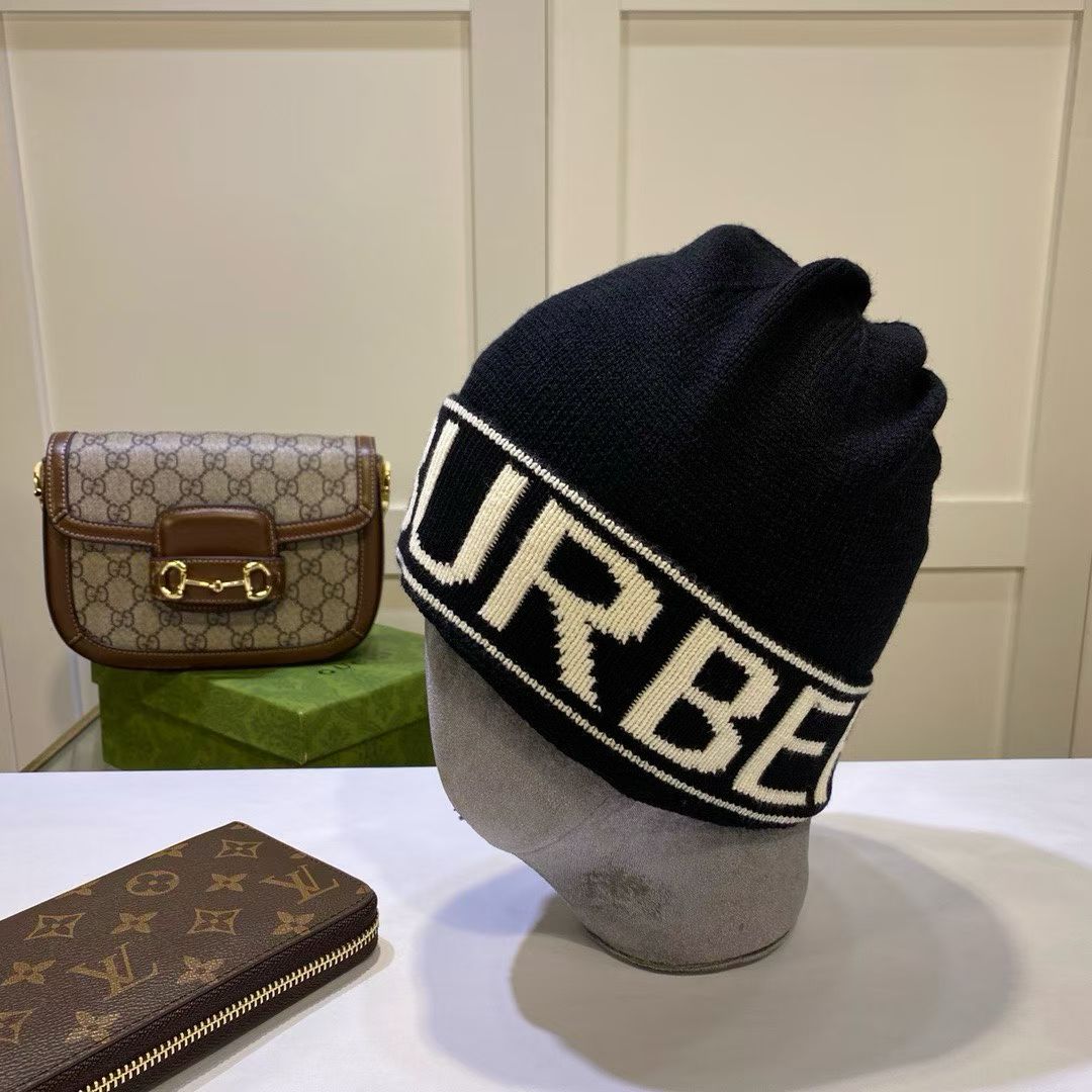 M1R86R74 Fashion hats