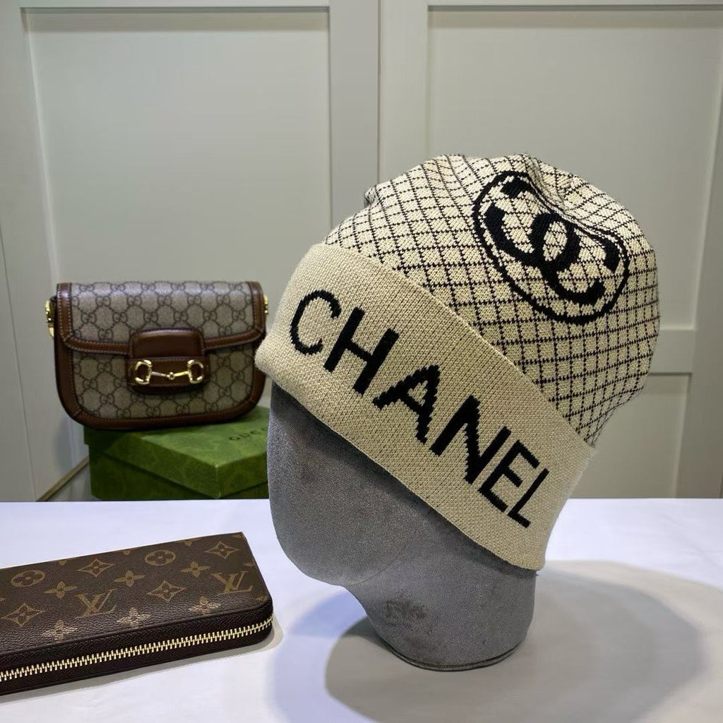 M1R86C60 Fashion hats