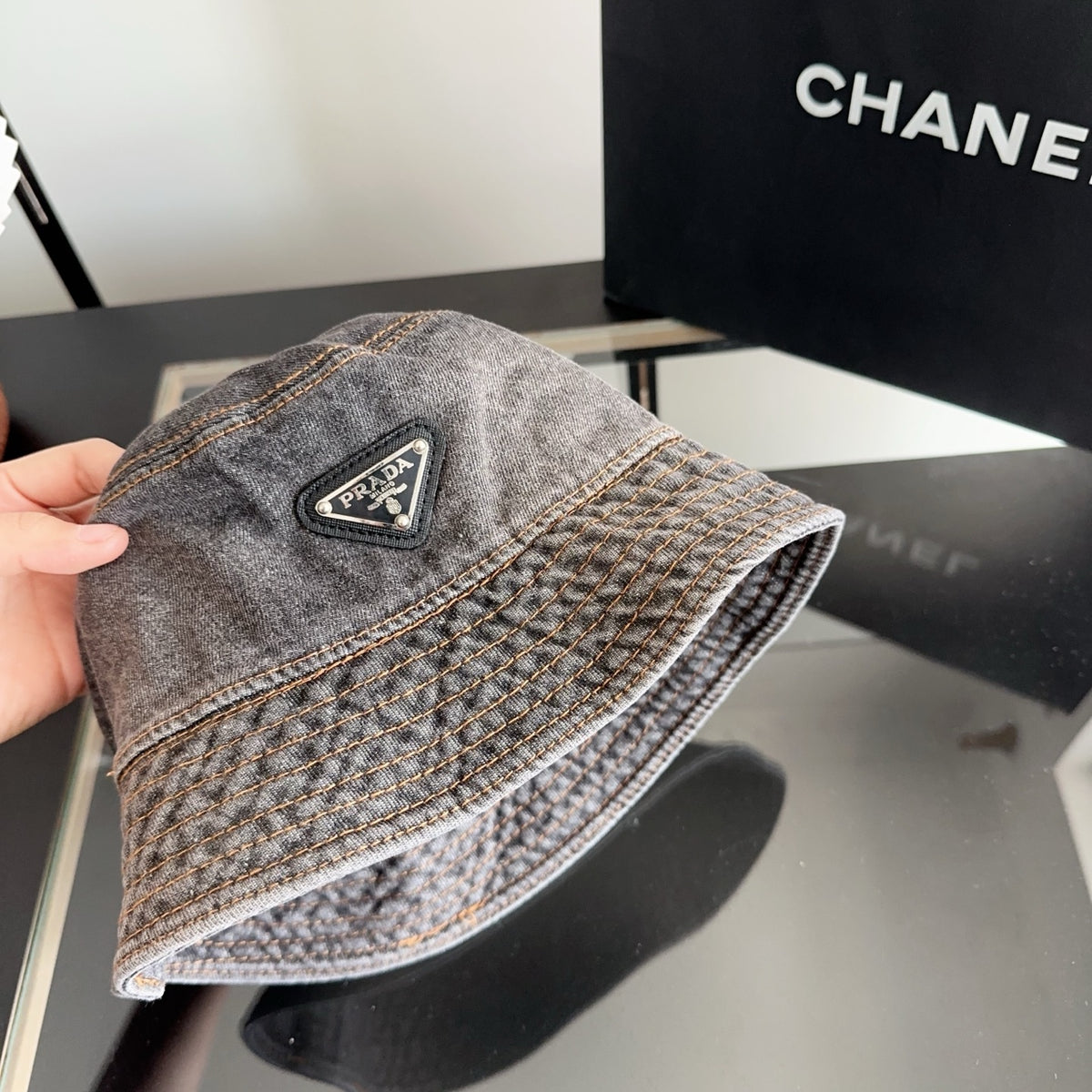 M1R96P26 Fashion hats