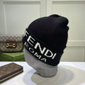 M1R86F47 Fashion hats