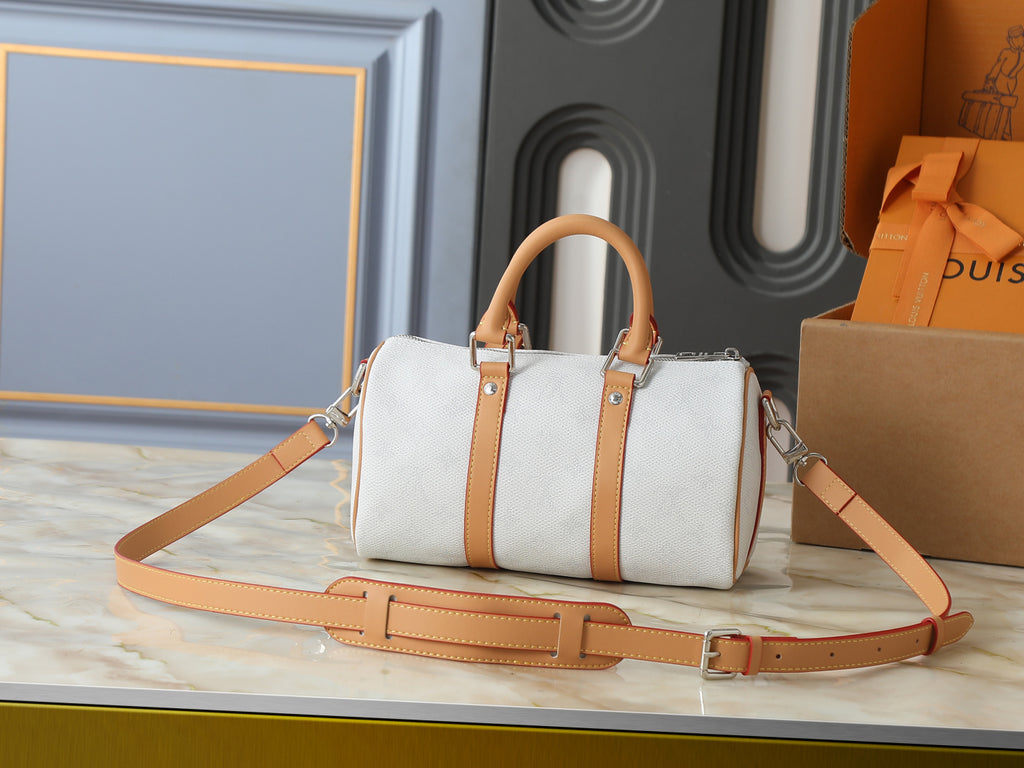 B1R76E51 Fashion leather bag