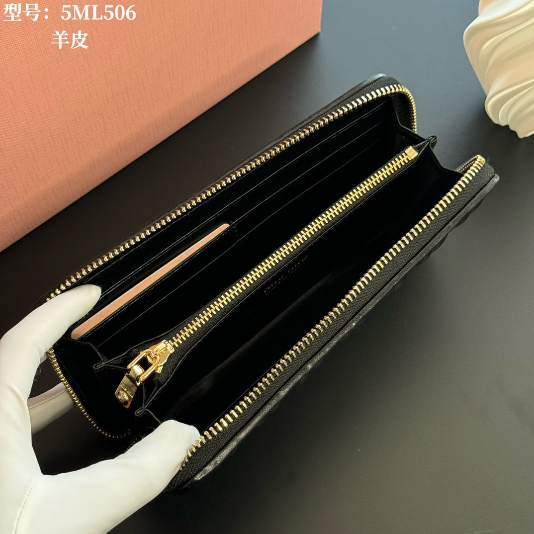 146PA123B Popular leather wallets