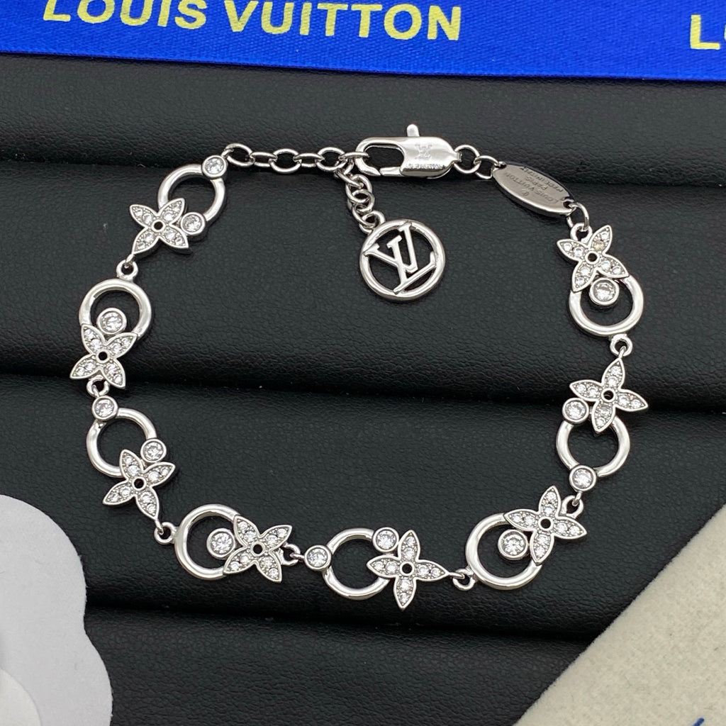 136NE15X Popular  Necklaces  Bracelet  Earrings