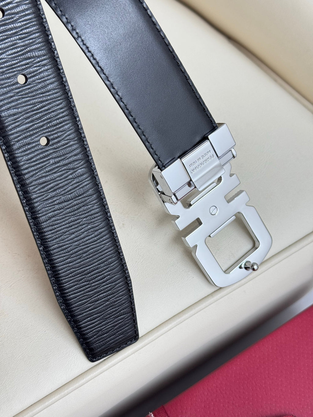 1115QA54P Popular High quality belt With full package