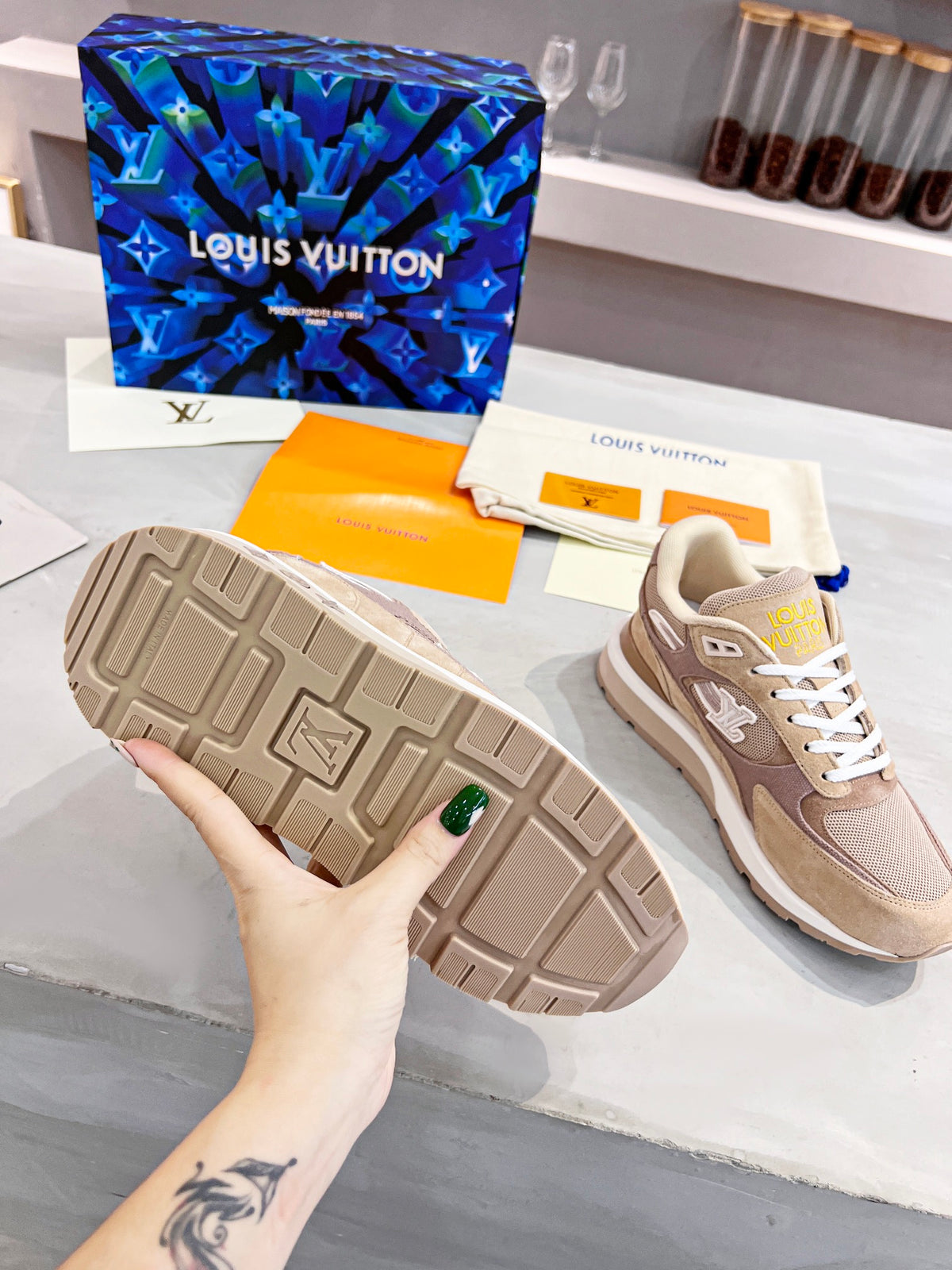 2105QE231Z Popular high-quality  Shoes
