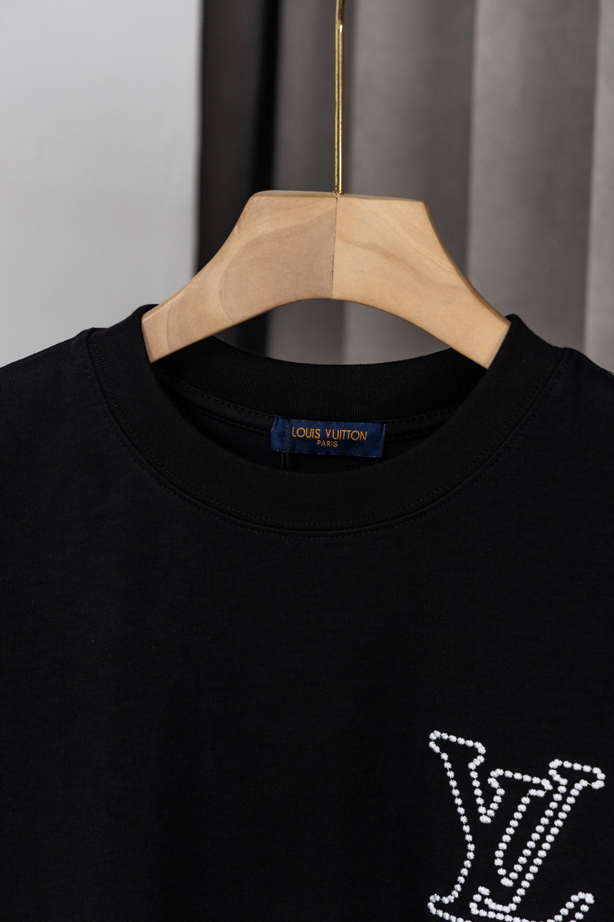 36PE125U Popular T-shirts