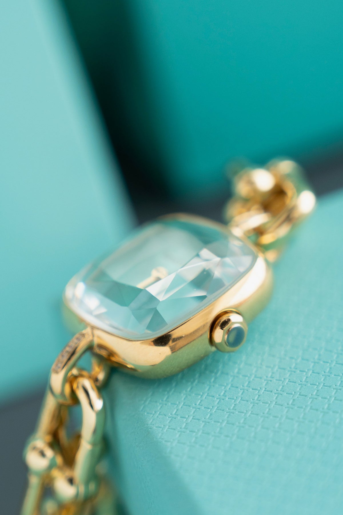 136RT74L Popular Watches