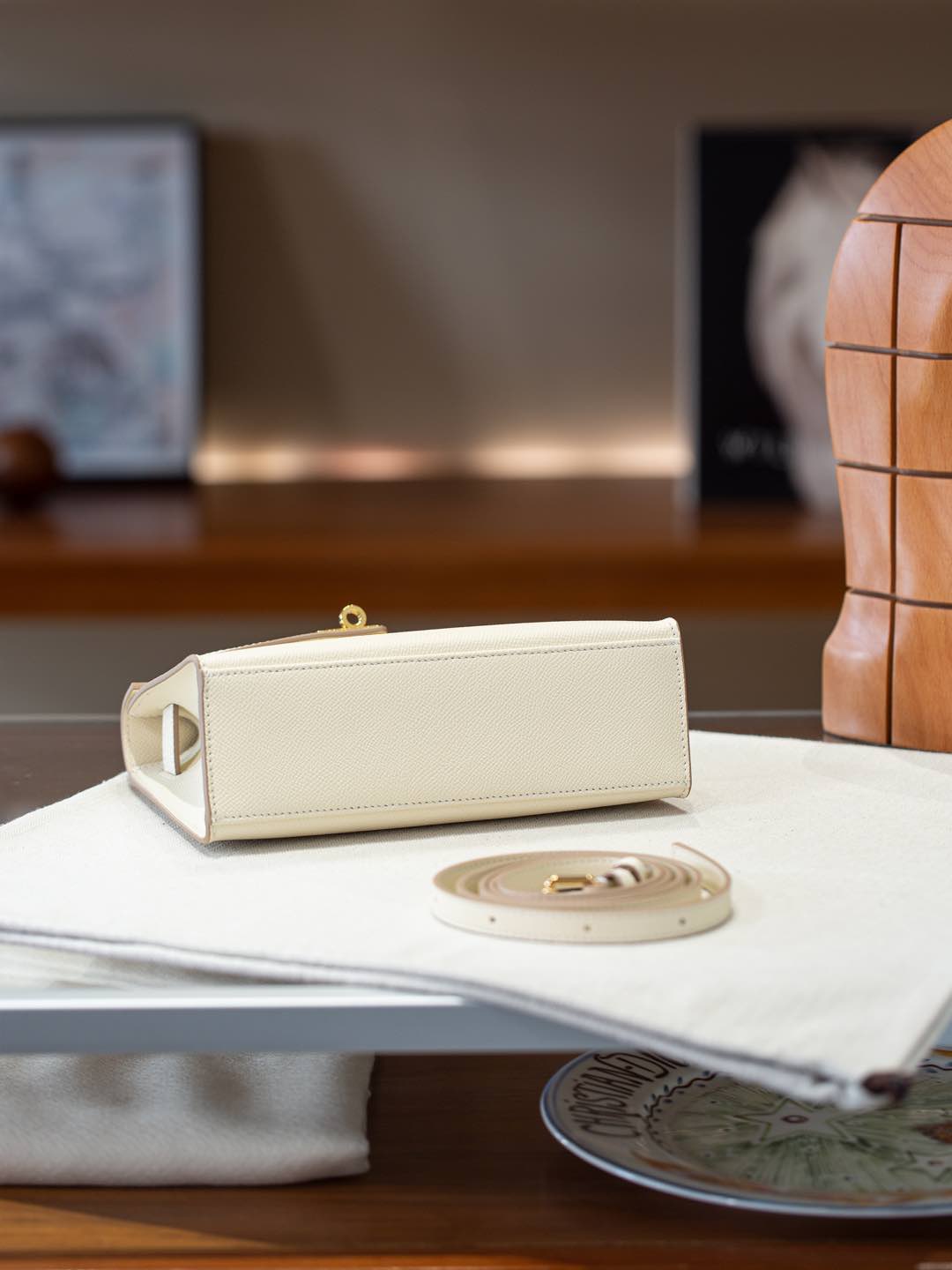 B1R66A7 Fashion leather bag
