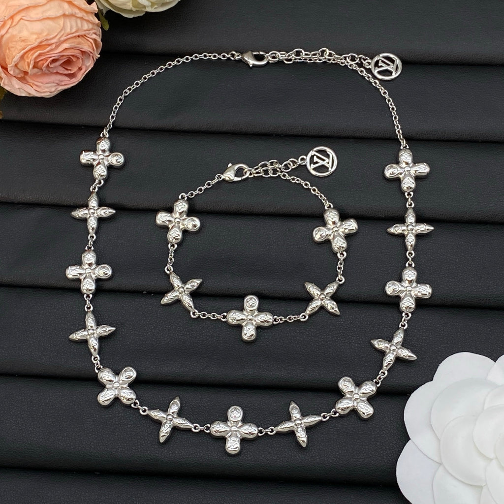 136NE74X Popular Necklaces, Bracelet
