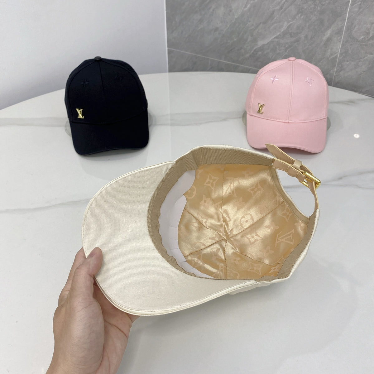 M1R86E119 Popular hats