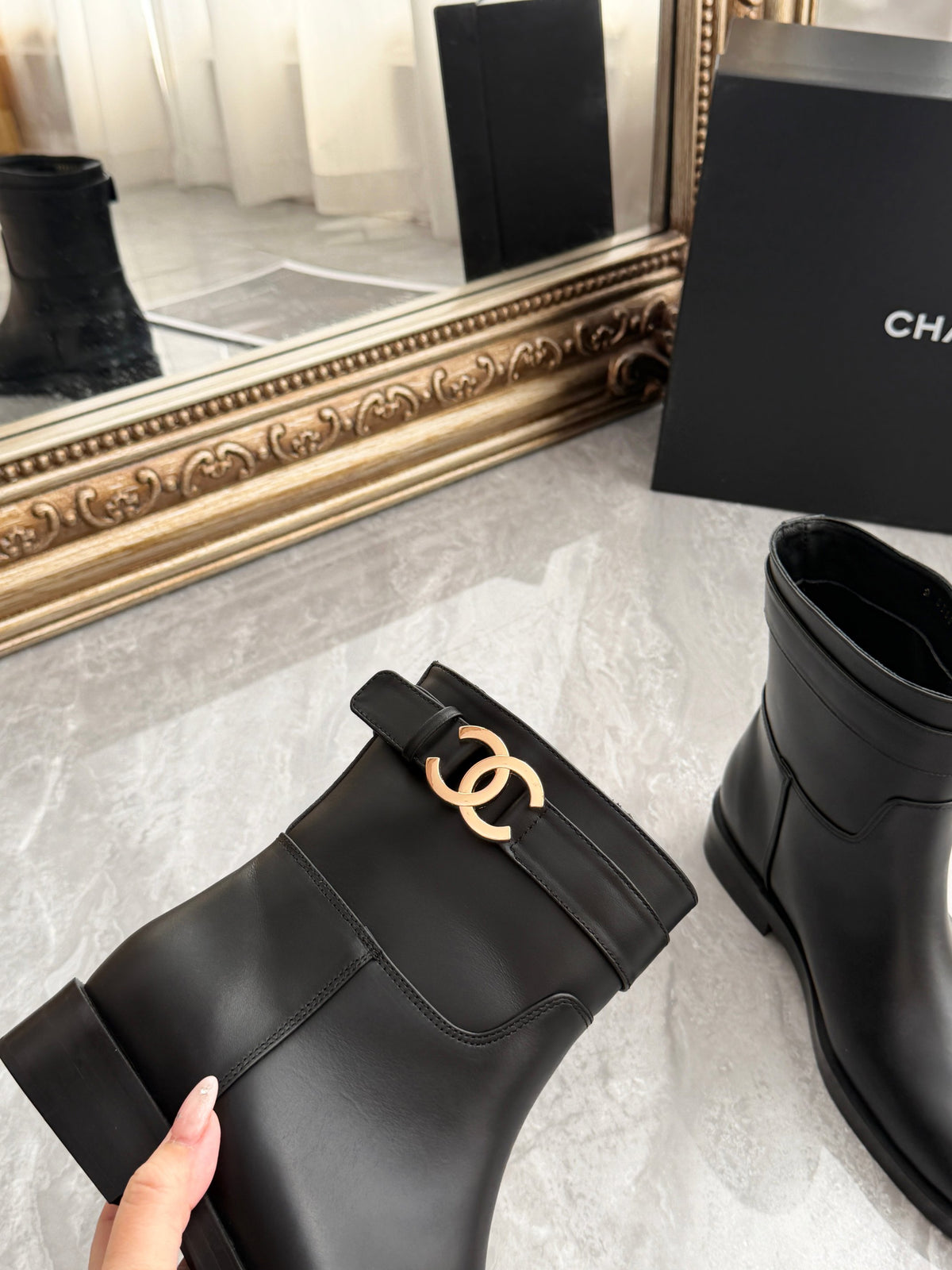 Z2P106C25 Fashion high-quality Boots