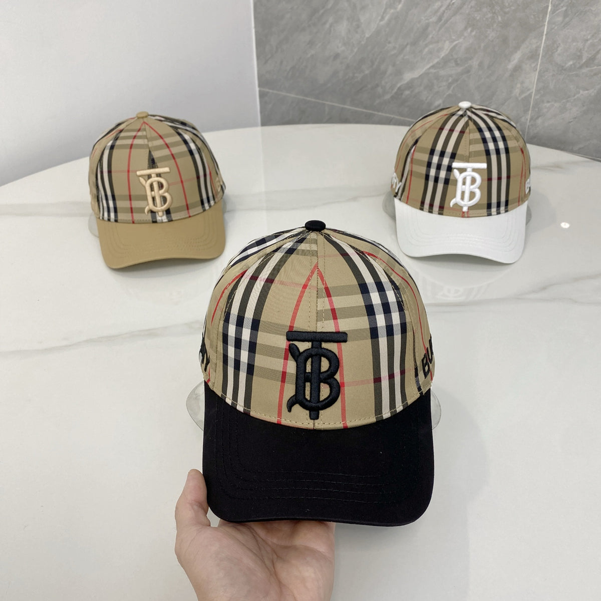 M1R86R124 Popular hats