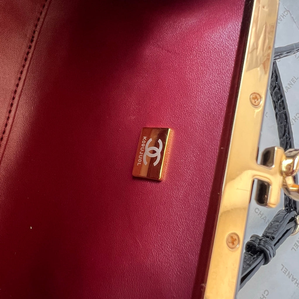 B1N96C16 Fashion bags